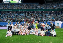 임영웅 ‘하나은행 자선축구대회’ 수익 12억원 전액 기부