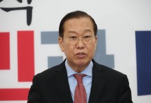 與 권영세 “헌재 결정 무겁게 받아들여 수용... 분열·갈등 멈춰야”