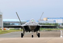 ① KF-21 하루 네 번 출격, 한국 전투기 수출 기지를 가다[우주항공 최전선]
