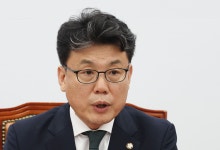 與 진성준 “공공 재개발 사업 신속 추진해야… 세제 카드는 최후 수단”