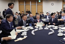 노동장관 만난 기업들 “노조법 개정 후 교섭 혼란…경제계 의견 충분히 담아야”
