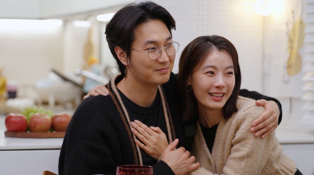 윤소이<b>조성윤</b>, 첫 동반 출연…3주 만 결혼 결심 이유는? (<b>4인용 식탁</b>)