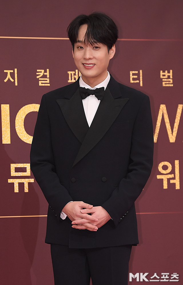 <b>김주택</b> ‘부드러운 미소’