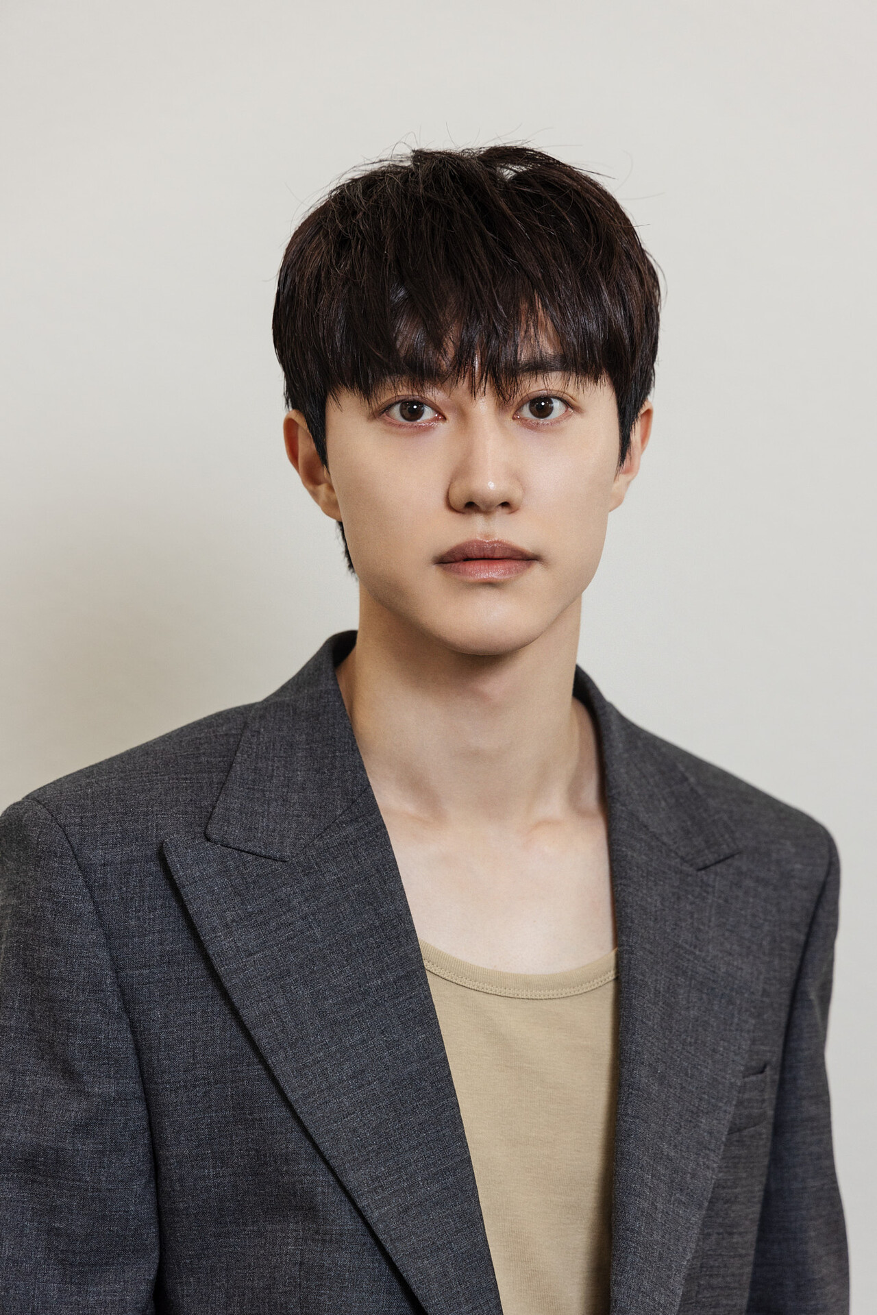 Kwak DongYeon Begins New Challenge on Theater Stage - TRENDS - All the ...