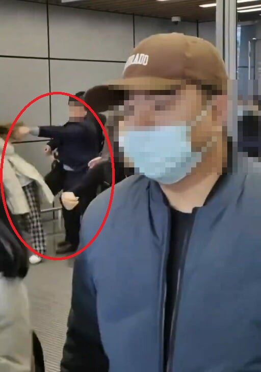 "피해자에게 직접 <b>사과</b>"...<b>보이넥스트도어</b> 측, <b>경호원</b> 과잉 진압 인정