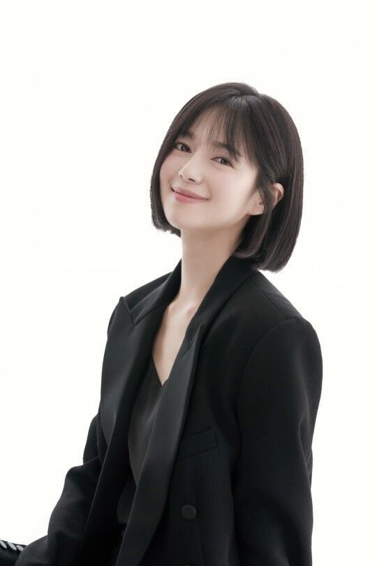 <b>이엘리야</b>, 클로버컴퍼니와 <b>전속계약</b>…<b>한석규와</b> 한솥밥