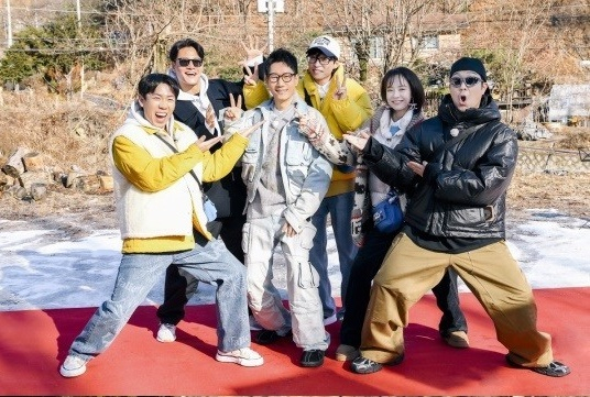 5주 만 '<b>런닝맨</b>' 복귀… <b>지석진</b> "걱정해 주셔서 감사"