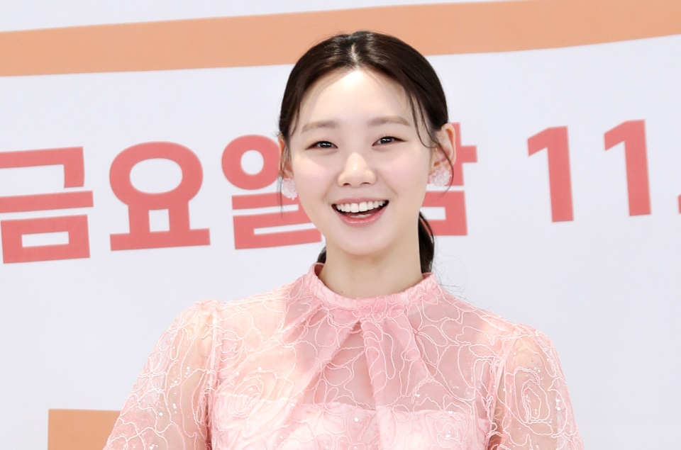 "5년이면 그만할 때도"… <b>김수민</b> 前 <b>아나</b>, <b>스토킹</b> 피해 고백