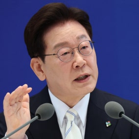 이재명 대통령 "영업익 나누는 건 상상 못했다…부동산 공급, 조만간 발표"