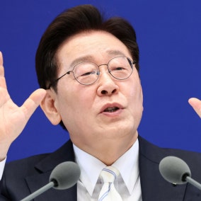 이재명 대통령, 부동산 투기엔 적극 개입…초과이윤 배분엔 신중론