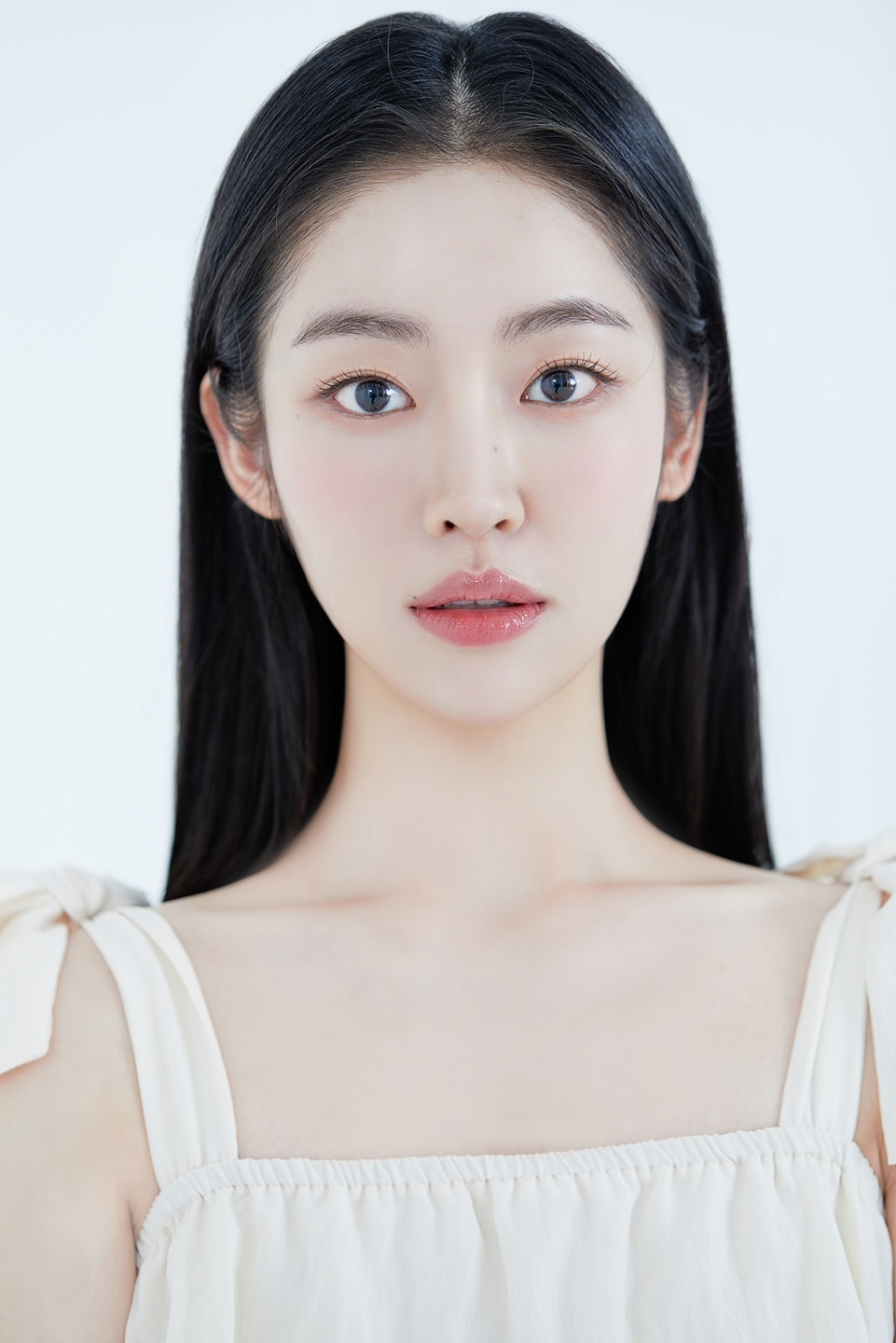 '더 글로리' 송지우, 블레이드 엔터 이적…<b>이준영</b>·한채영 한식구