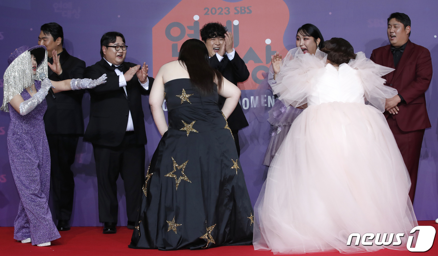 이국주·<b>신기루</b>, 모두가 깜짝 놀란 '아임 퀸카'