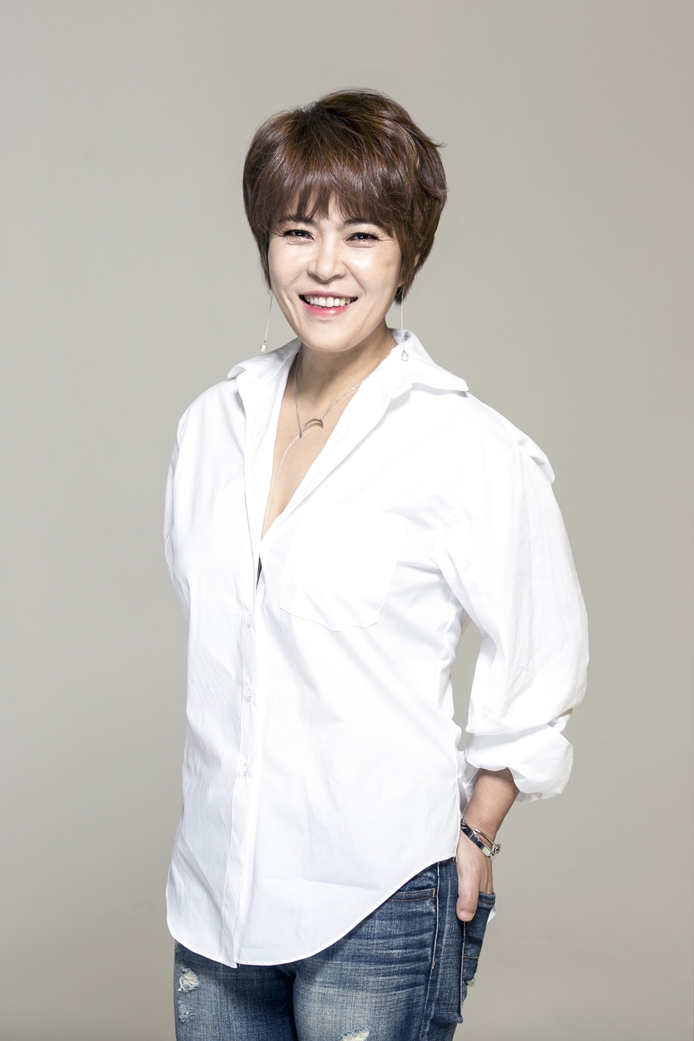 <b>조혜련</b>, <b>송은이</b> 품 안겼다…미디어랩시소와 전속계약 [공식]