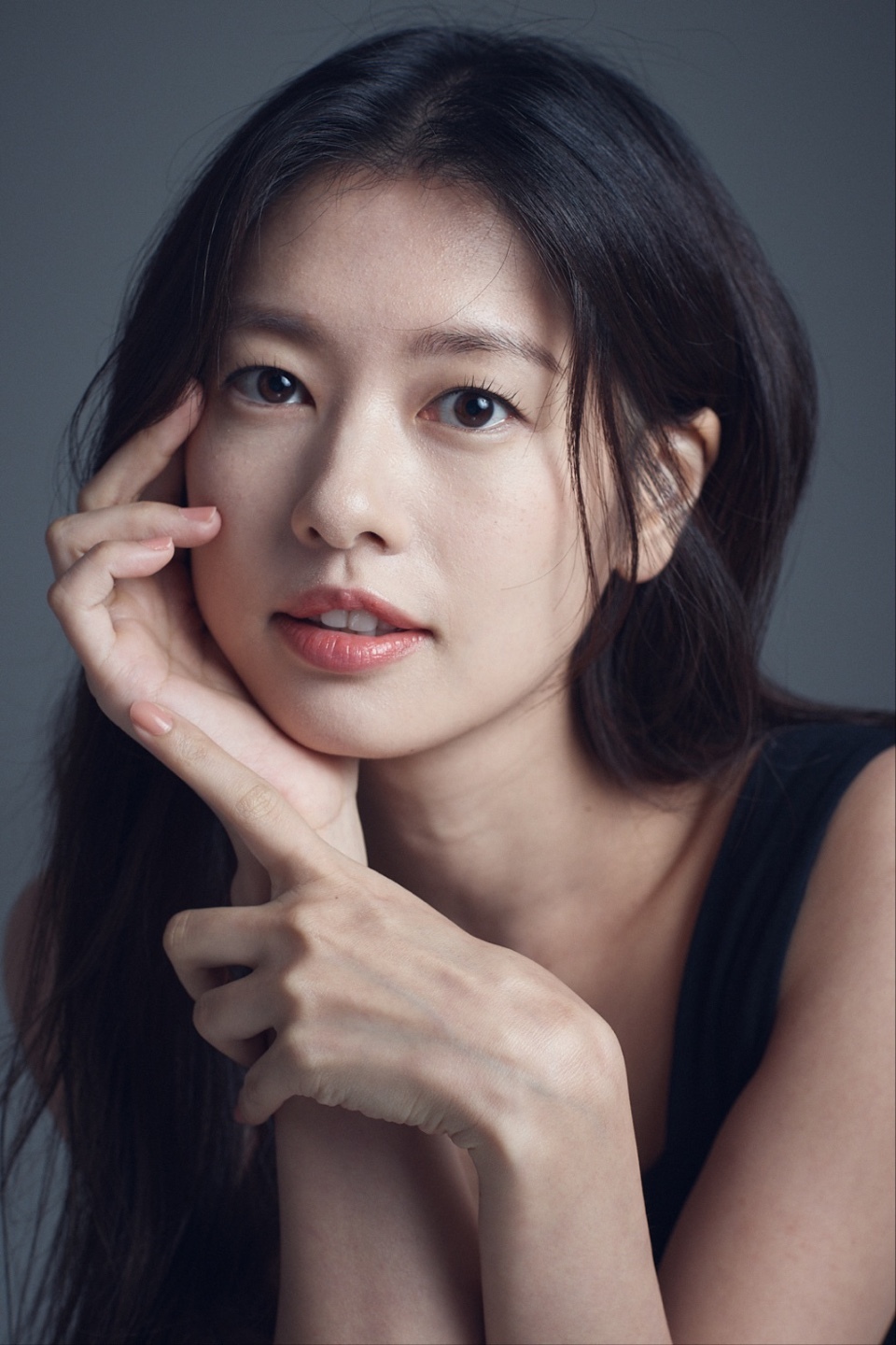 <b>정소민</b>, <b>정해인과</b> '소꿉<b>친구</b>' 로맨스로 만난다…'<b>엄마 친구 아들</b>' 캐스팅