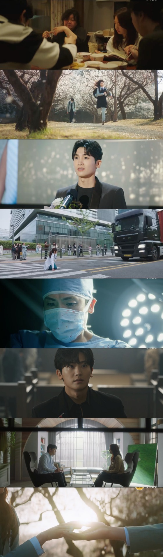 첫방 '<b>닥터슬럼프</b>' <b>박신혜</b>·박형식, 인생 최악 순간서 14년만에 재회(종합)