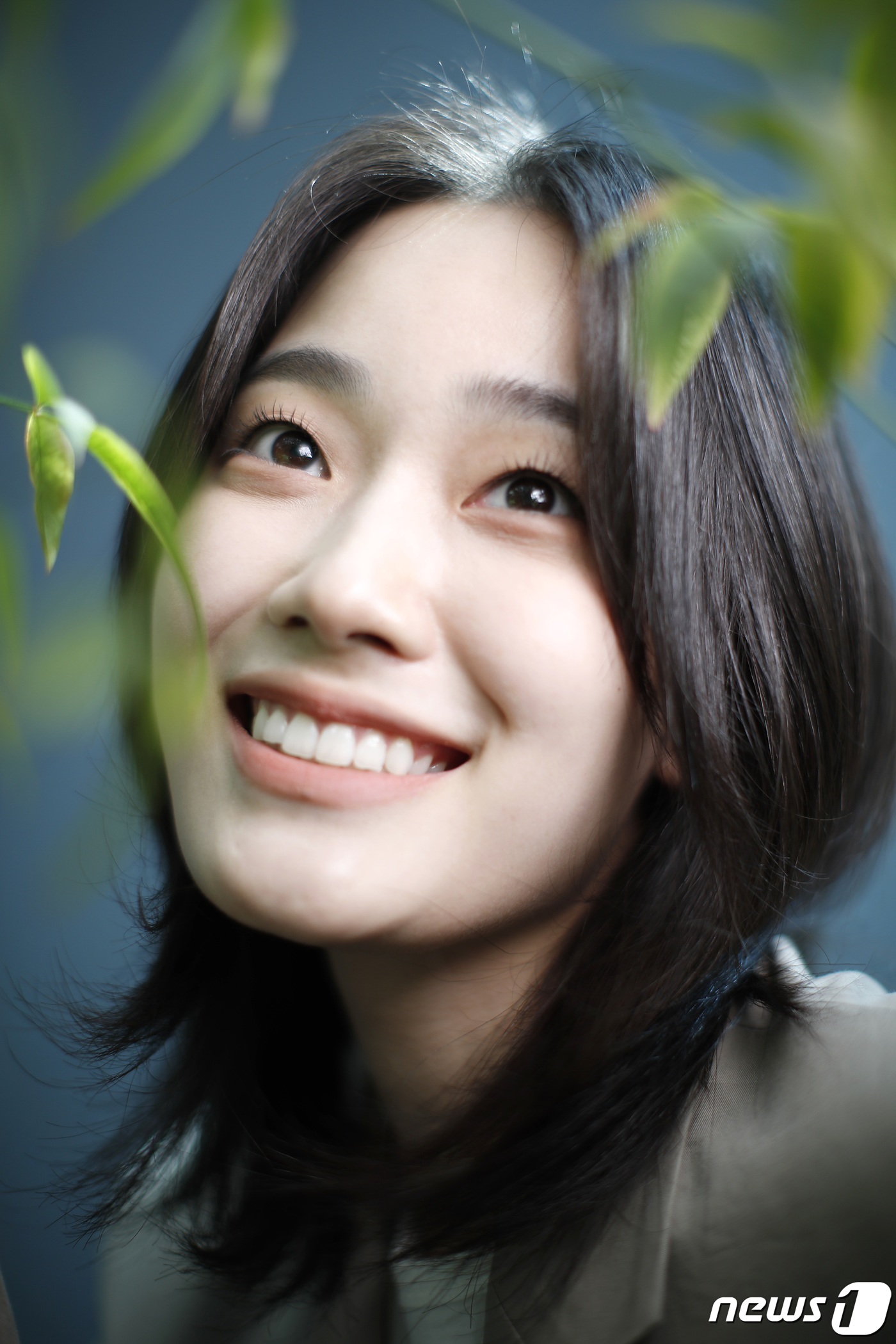 <b>황현정</b>, 해사한 미소