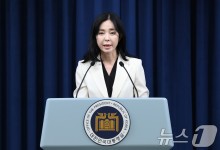 대통령실, 野 탄핵 공세에 정면대응…"오물 탄핵, 악순환 끊겠다"(종합)