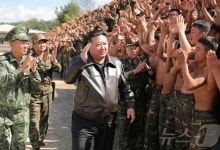 '러시아 대규모 파병' 초강수 둔 북한…무엇을 얻고 무엇을 잃나