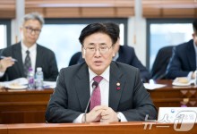 유상임 장관 "AI·반도체·바이오·양자 등 정책 신속·과감 추진"