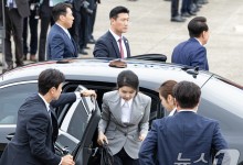국가유산청 "김건희 여사 종묘 차담회 사적사용 맞다"