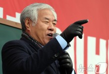 광화문·안국역 승객 2배 가까이 늘어…정부, 무정차 통과 검토