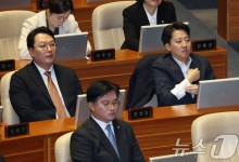 친한계 "이준석 정치 혼자 못해… '언더 73' 들어와 함께하자" 러브콜