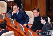박지원 "북한 핵보유 인정"…민주 "개인적 발언" 선긋기