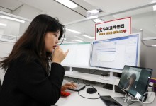 "장애 있어도 불편함 없이"…KT '수어상담' 살펴보니[르포]