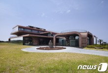 '콘텐츠 부문 부진' 카카오, 1분기 영업익 12% 감소한 1054억원