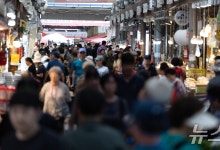 "부산시민 기만" "산은이전 먼저"…'25만원 필요없다' 여야 설전
