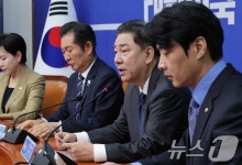 겉도는 '민생 경쟁'…與 민생법안 본회의 vs 野 관세 협의체