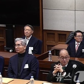 윤석열·김용현, 내란재판부 기피 기각에 "재항고"…재판도 불출석