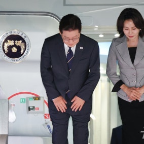 李대통령, 나토·몽골 순방 마치고 귀국…방산·자원 협력 성과
