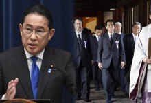 일본 총리·각료 야스쿠니신사에 공물·참배…정부 "깊은 유감"