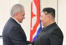 김정은, 러 쇼이구 접견…"조약 무조건 실행"