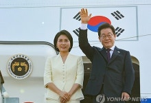 이 대통령, 일본으로 출발…3박6일 순방 일정 개시