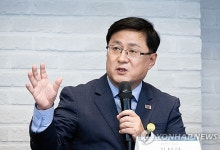 김성환 장관, 기후부 출범 후 첫 행사로 기업인들과 소통