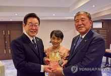 일본 언론 "차기 총리 역사로 자극시 한국 여론 대응 어려워져"