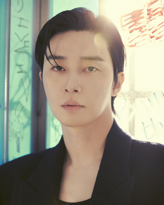 [인터뷰] <b>박서준</b> "'<b>경성크리처</b>', 일본 친구들도 의미 있게 봤더라…책임감 느...