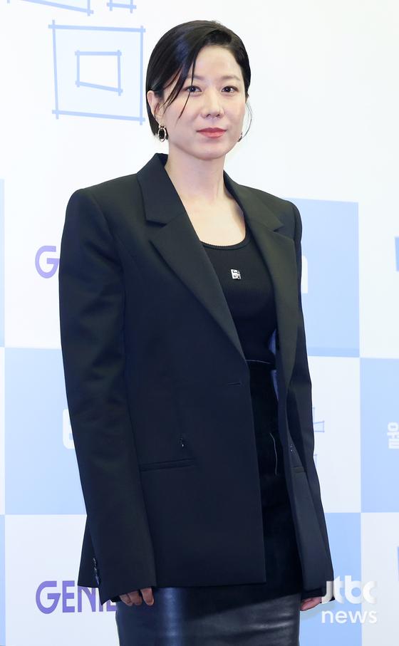 <b>전혜진</b> 시부상…故<b>이선균</b> 떠난 지 <b>3개월</b> 만에 비보