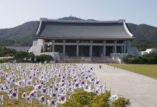 [단독] 전 독립기념관장 "경축식 행사 초청장까지 다 보내놨었다"…신임관장 거짓 해명 논란