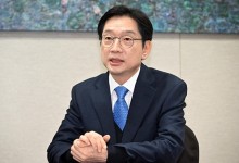 김경수 "문 정부, 유승민·심상정 입각 제안 아닌 검토에 그쳐…사과"