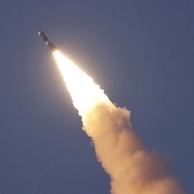 이재명 정부 북 미사일 첫 경험...긴급회의 '실시간 상황 파악'