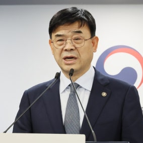 이 대통령, 이상경 국토부 1차관 면직안 재가