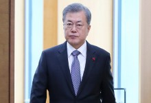 與 "'사드기밀유출' 안보 자해행위, 文 사죄해야"…文 회고록선 "균형외교 최고 성과"