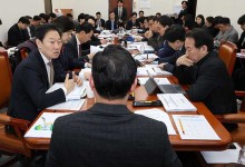 반도체기업 세액공제율 5%p 상향…'K칩스법' 국회 기재위 소위 통과