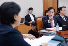 국힘 '서영교 혼자 6인분' 발언에 서영교 "인신공격"…법사위 국감 충돌