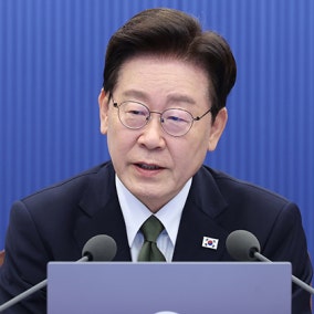 李 대통령 지지율 37%…취임 후 최저 수준 이어져