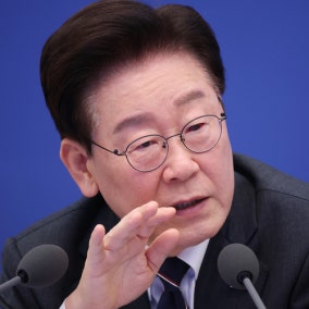 李 대통령, 대구 마트 천장 붕괴에 "인명 구조 총력" 지시