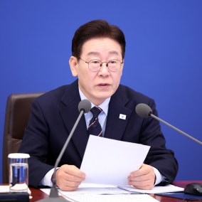 이 대통령 “부동산 불법행위 등 7대 비정상 정상화…걸리면 패가망신”